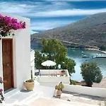 Notos Apartahotel Adamantas (Milos)