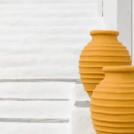 Notos Aparthotel Adamantas (Milos)