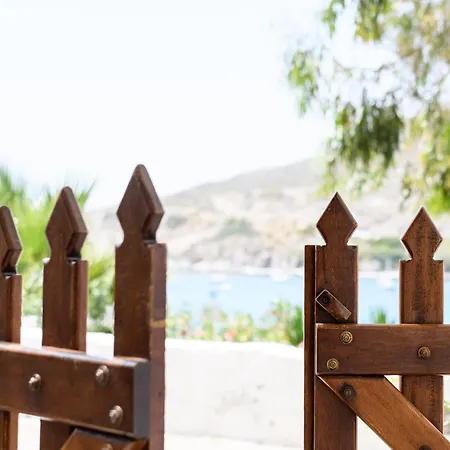 Apartahotel Notos 4*