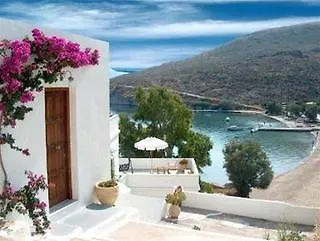 Notos Aparthotel Adamantas (Milos)