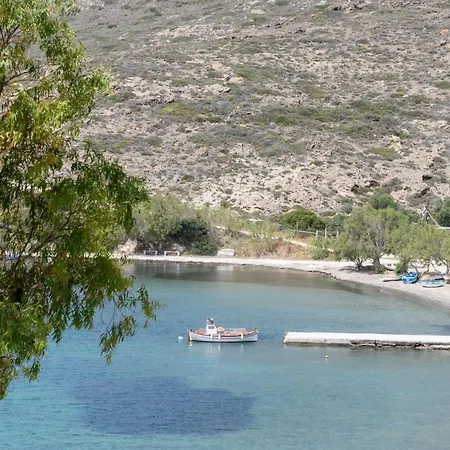 Notos Aparthotel 3*
